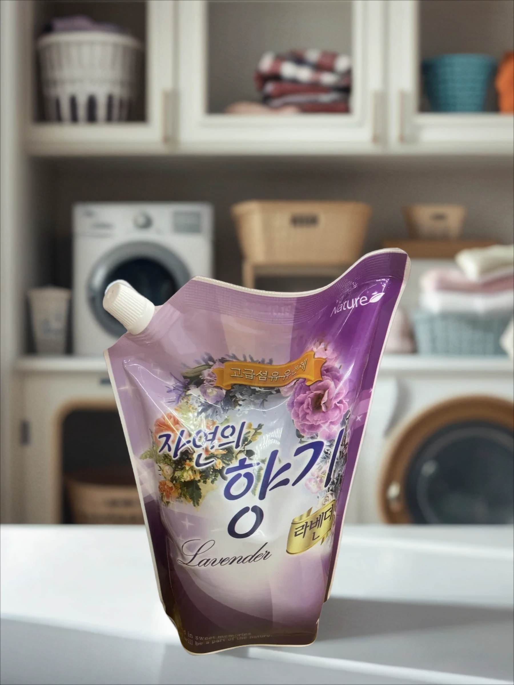CJ Freshway Fabric Softener Levender Кондиционер для белья с ароматом Лаванды 1300 мл на 65 стирок запасной блок