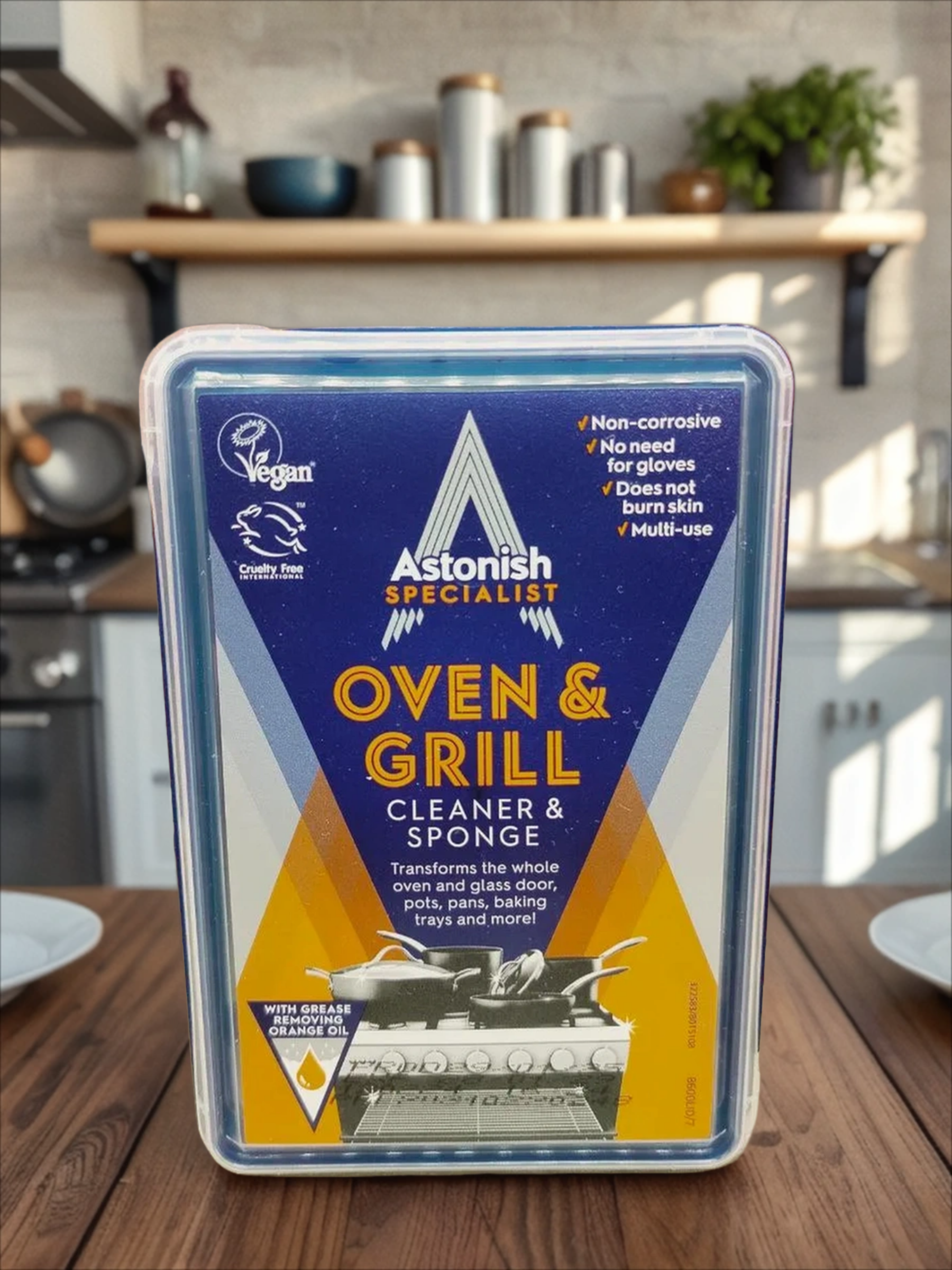 Astonish Oven & Grill Cleaner & Sponge Паста чистящая для грилей, плит, посуды и кухонных поверхностей с губкой 250 гр