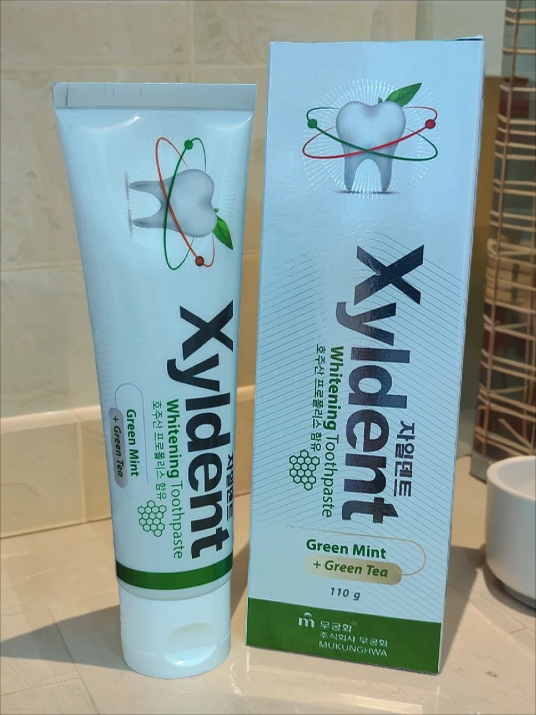 Mukunghwa Xyldent Whitening Green Mint + Green Tea Зубная паста гелевая отбеливающая Зеленый чай и прополис 110 гр